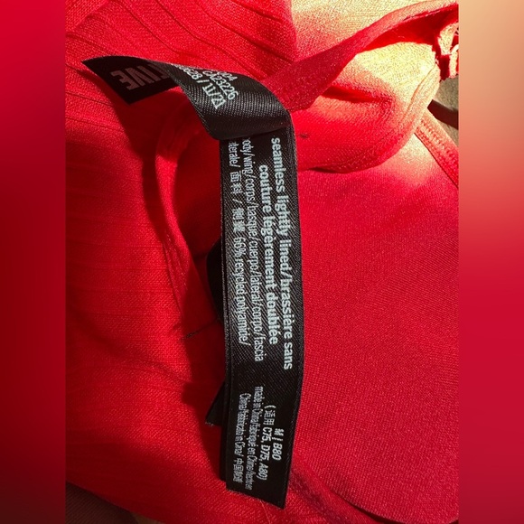 Victoria’s Secret PINK Ribbed Strappy Sports Bra Red Medium - Picture 9 of 9